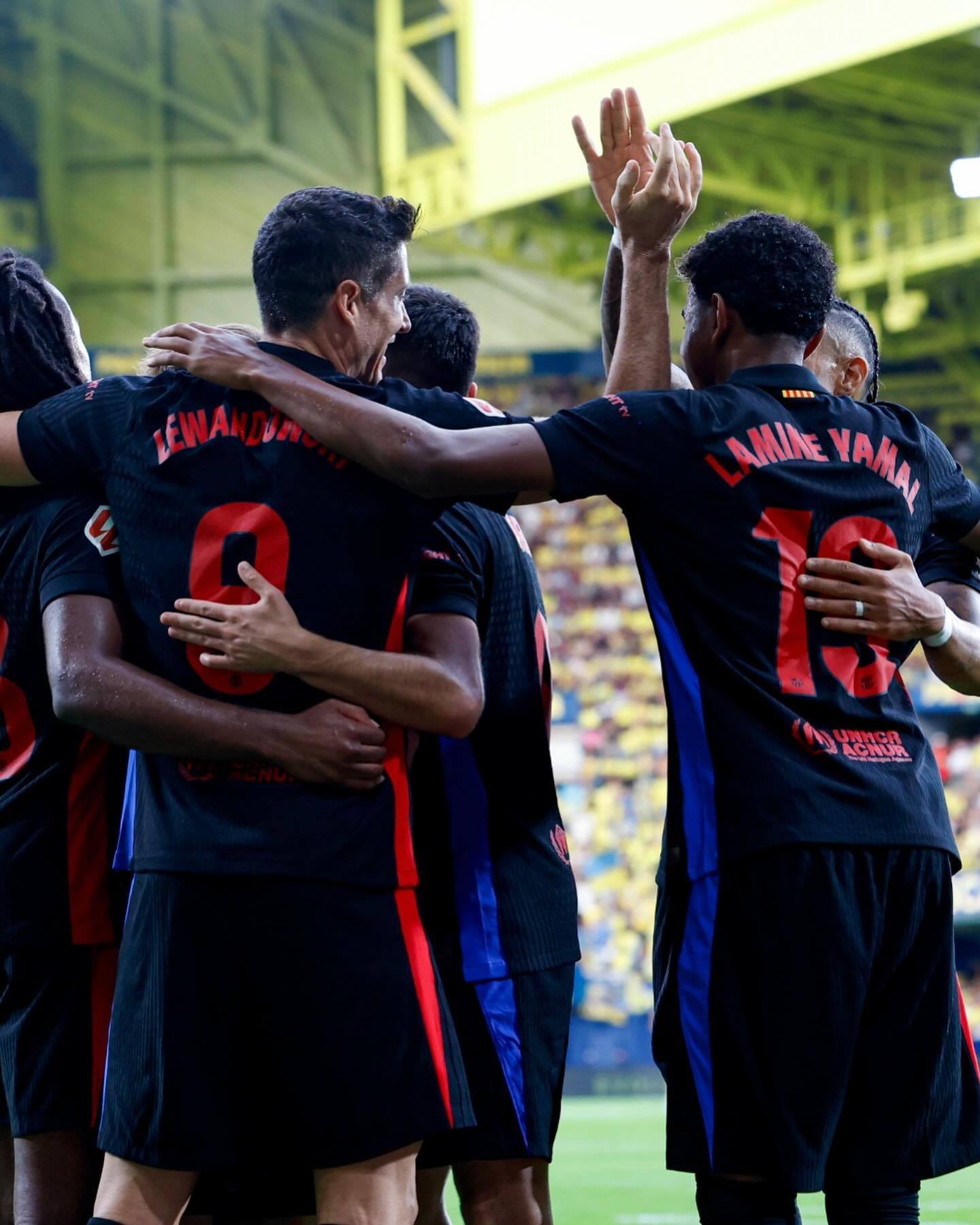 里昂力克拜仁,莱万梅开二度意甲 里昂力克拜仁,莱万梅开二度意甲