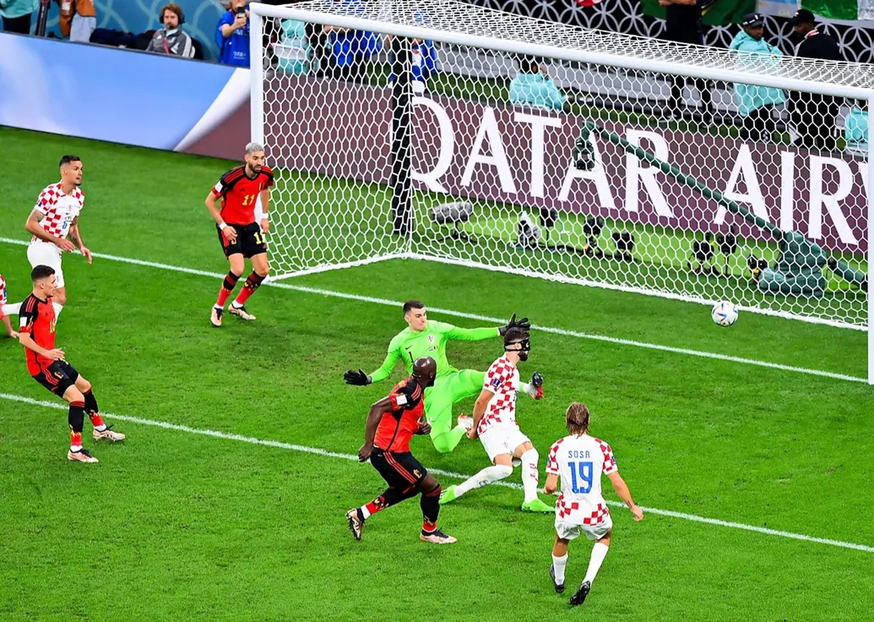 比利时队闷平对手，出线形势堪忧的简单介绍